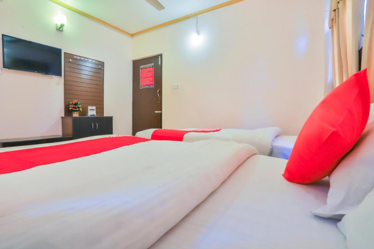 Hotel Alpine Villa Pokhara Esterno foto